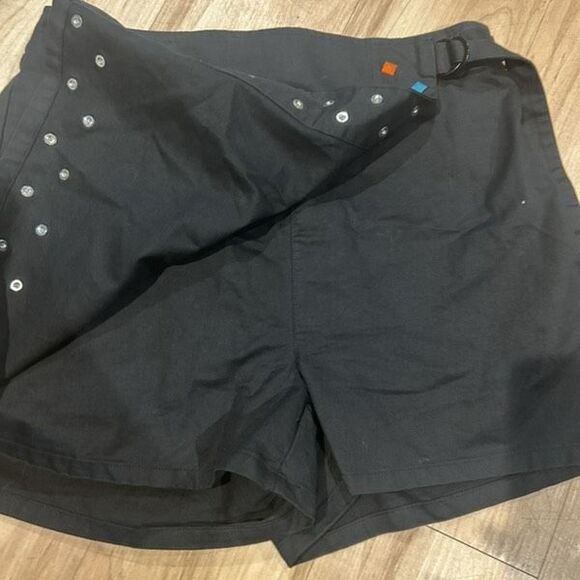 Teddy Fresh Limited Edition Black Rainbow Studded Cotton Mini Skorts - Picture 4 of 7